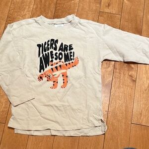 Zara Cream Long Sleeve Tee with Bold Graphic